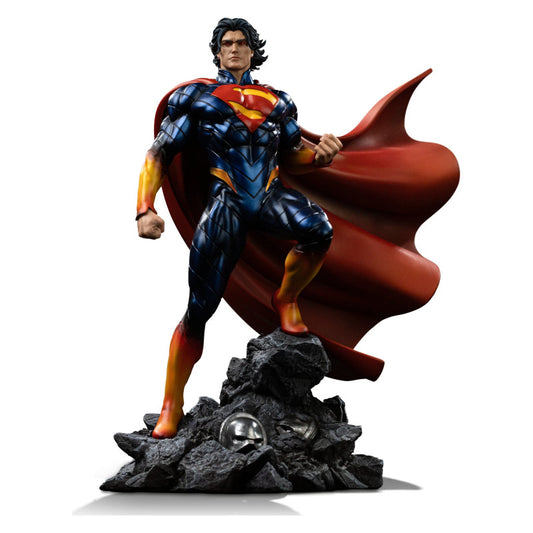 Dc Comics Figurine Superman Absolute Art Scale